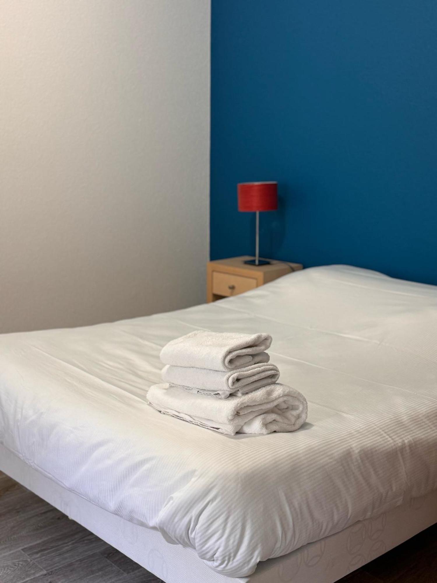 Kosy Appart'Hotel 7Eme Art Saint-Avold Exterior foto